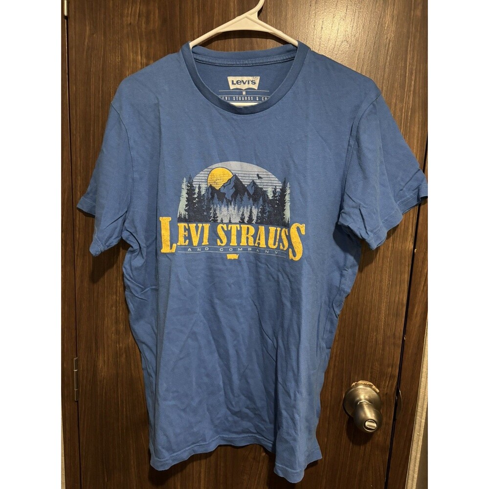 Levi’s Men’s Medium Sapphire Blue Mountain Sunset Graphic T-Shirt Outdoor Tee